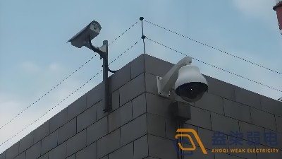 工廠安裝球機和槍機哪個更好？
