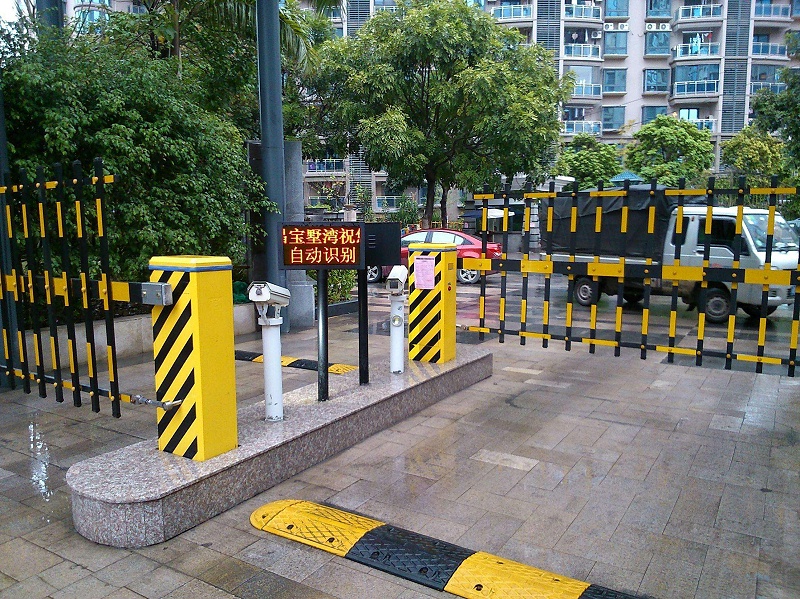 什么是智慧小區(qū)月卡型停車管理系統(tǒng)？